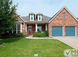 6614 Glade Dr, Arlington, TX 76001