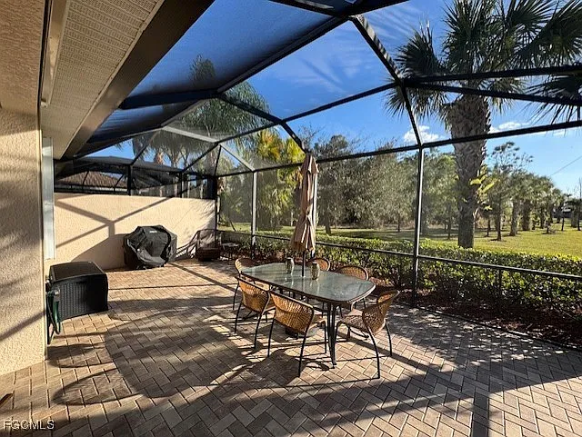 10700 Cetrella Dr — Photo 17