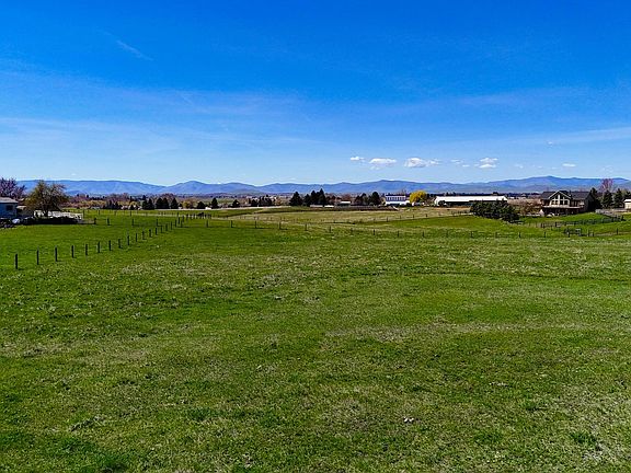 3rd image of Nhn North Foothills Dr
