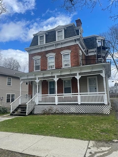 28 Hooker Ave, Poughkeepsie, NY 12601 | Zillow