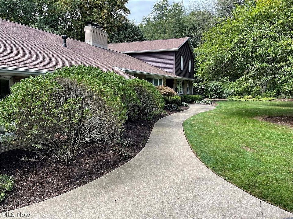 800 Applegrove St NW, North Canton, OH 44720 Zillow