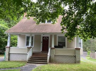 1038 Dutchess Tpke, Poughkeepsie, NY 12603