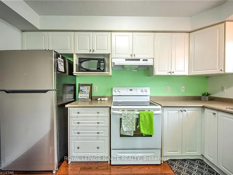 3320 Meadowgate Blvd #240 — Photo 12