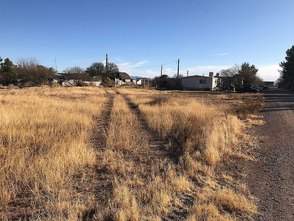 2nd image of 101 E Via Guasave