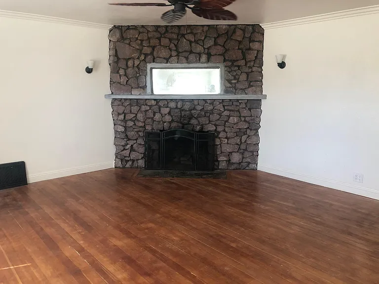 545 Euclid Ave — Photo 7