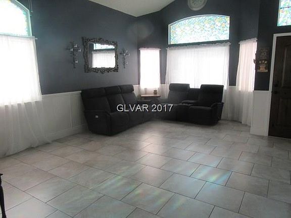 3rd image of 1836 Del Monico Way