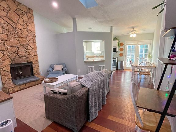 Home will be rented unfurnished.
-Great room with sky light, fireplace, and eating area 
-1030 square foot interior living space plus 160 sq ft deck with access from great room and master bedroom.