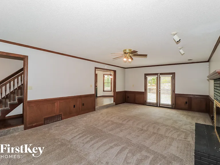 8897 Walnut Ridge Loop — Photo 4