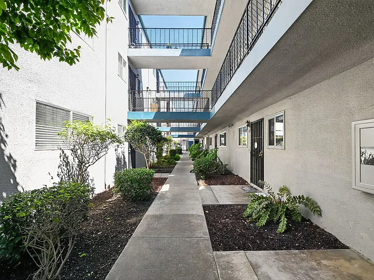 4875 Cole St #61 — Photo 5