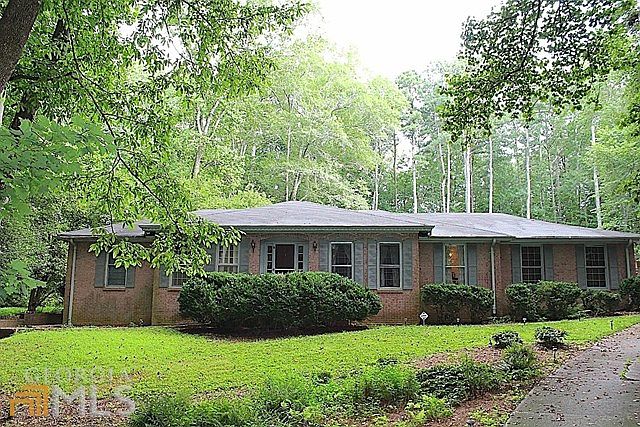 1st image of 523 Greenwood Dr