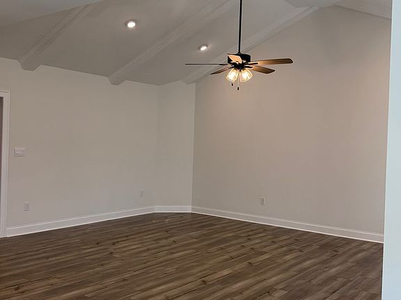 4th image of 208 Alonsa Dr