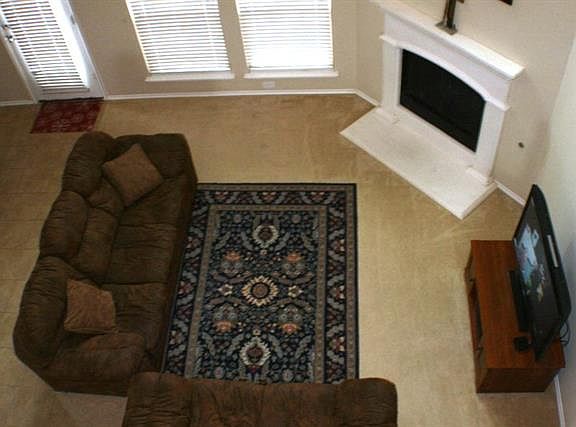 4th image of 3609 White Summit Ln