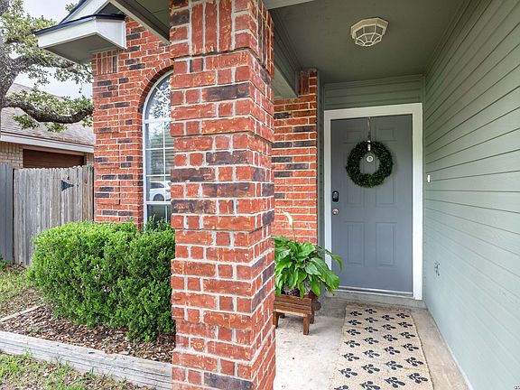2nd image of 8663 Silent Oaks