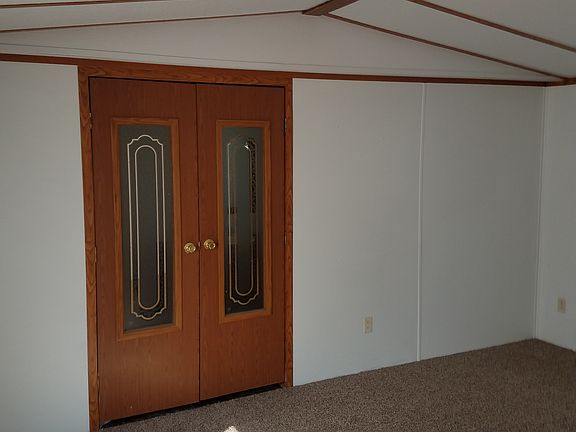 4th image of 300 N South St Lot 57