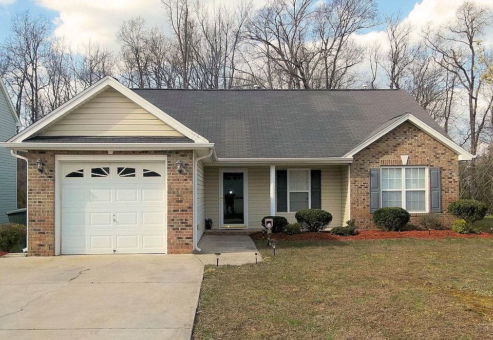 1st image of 832 Blazingwood Dr