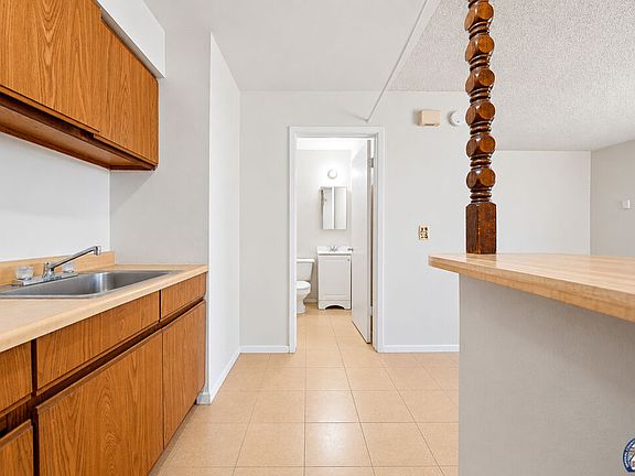 2nd image of 232 W Brighton Ave