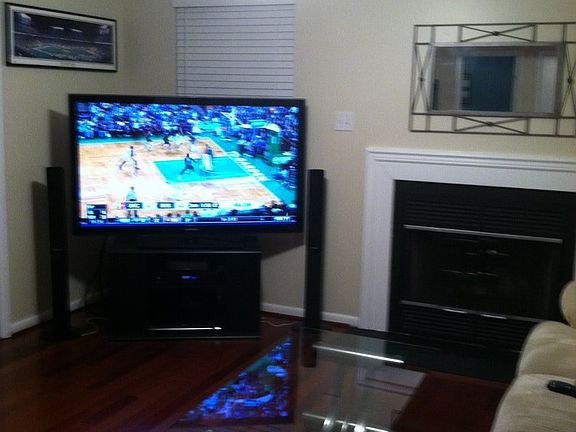 4th image of 1004 Villas Ct