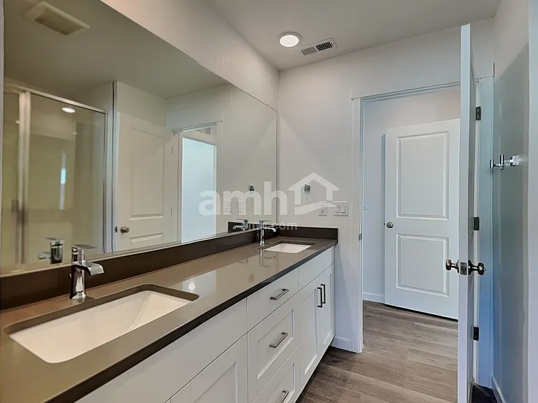 23552 E 3rd Pl — Photo 9