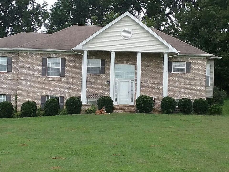 1st image of 228 Red Oak Trl