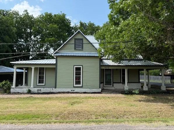 402 W Marshall St, Van Alstyne, TX 75495