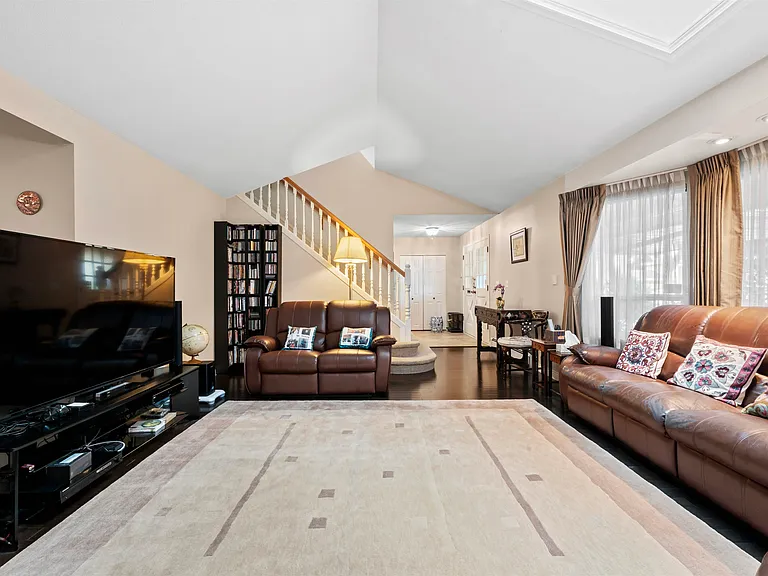7080 Lucas Rd — Photo 22