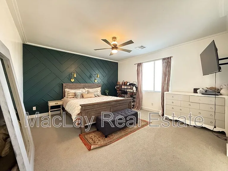 10312 E Revolution Dr — Photo 15
