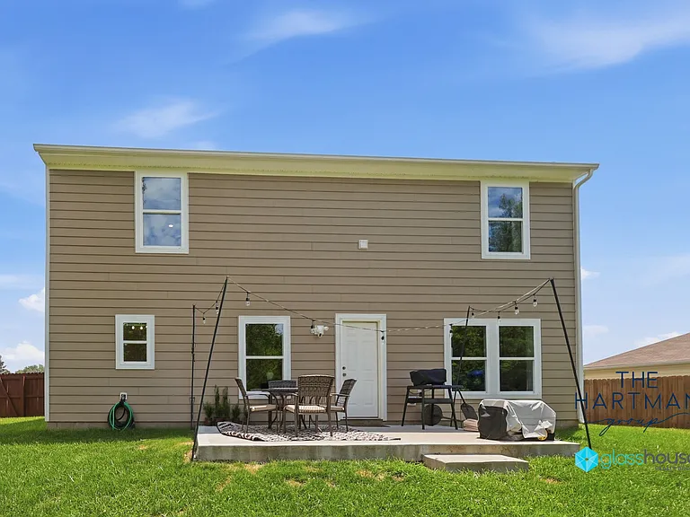 1018 Louise Dr — Photo 38