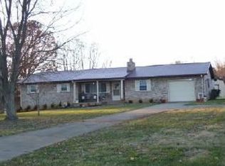 35 Brian Cir, Afton, TN 37616