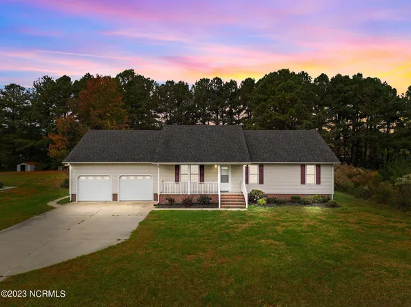 305 Betty Drive, Elizabeth City, NC 27909