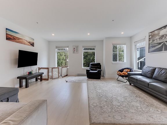 2nd image of 24021 110th Ave #14