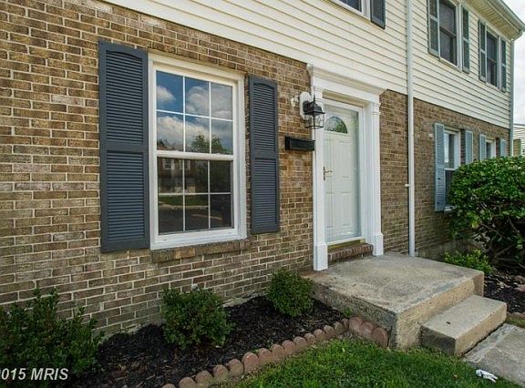 2nd image of 27 Slavin Ct #1K