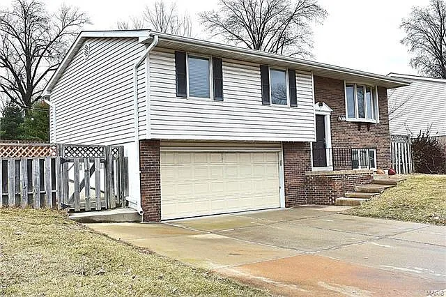 11007 Mueller Rd photo 1