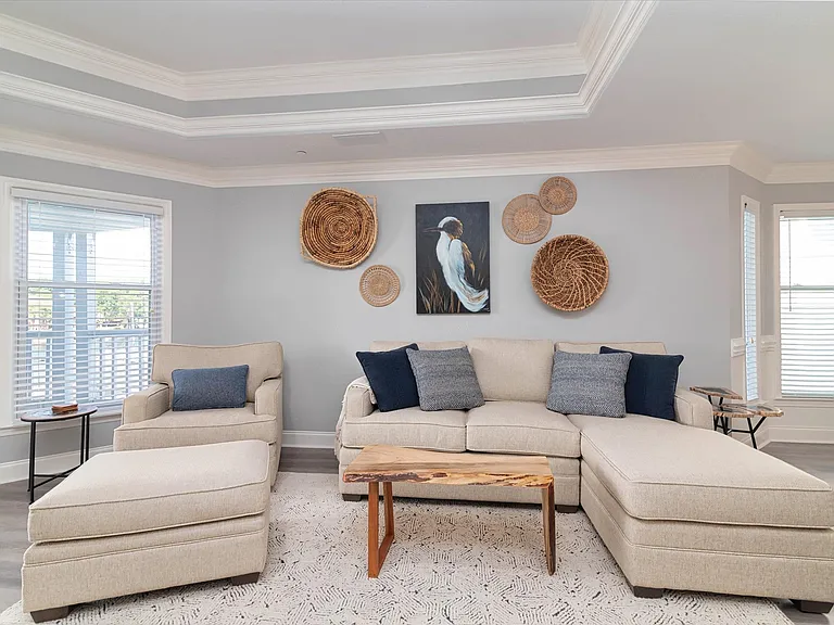 18651 Vineyard Point Ln — Photo 7