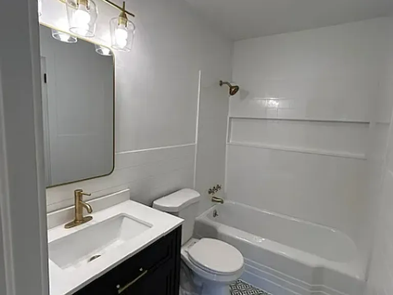 202 Gilliland Ave — Photo 4