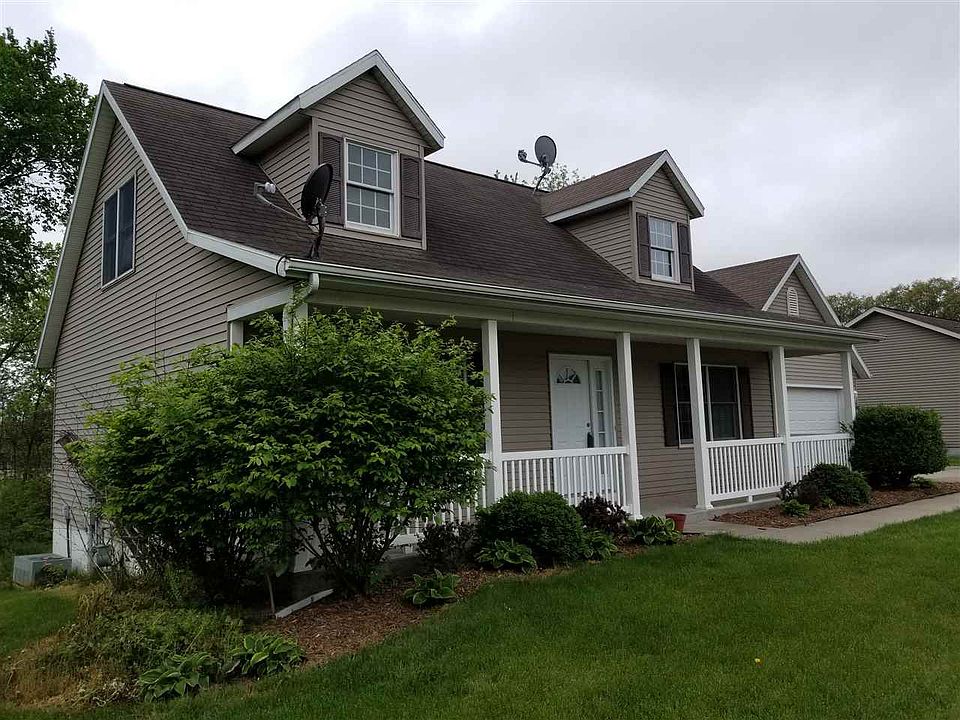 1st image of 451 Hillcrest Dr