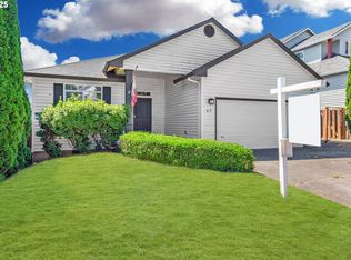 817 SW Chablis Ct, Dundee, OR 97115