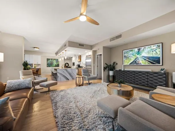1120 E KENNEDY BOULEVARD #319, TAMPA, FL 33602