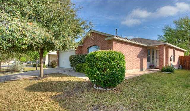 1st image of 3733 Castle Rock Dr