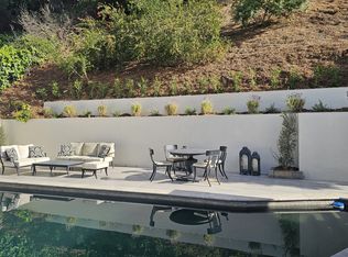 3361 Scadlock Ln, Sherman Oaks, CA 91403