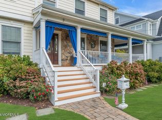 7 Anderson St, Monmouth Beach, NJ 07750