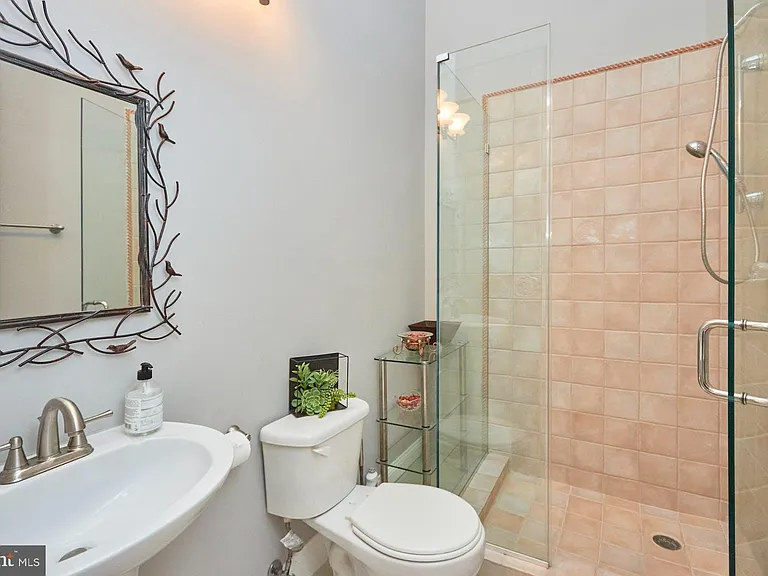 12815 Braddock Rd — Photo 20