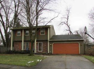 2120 Montego Dr, Lansing, MI 48912