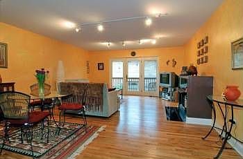 1st image of 1120 Thomas St APT 103