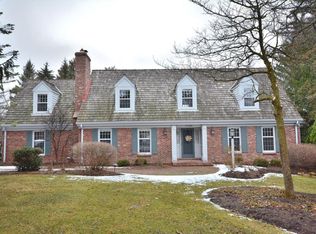 17280 Morningview Ct, Brookfield, WI 53045