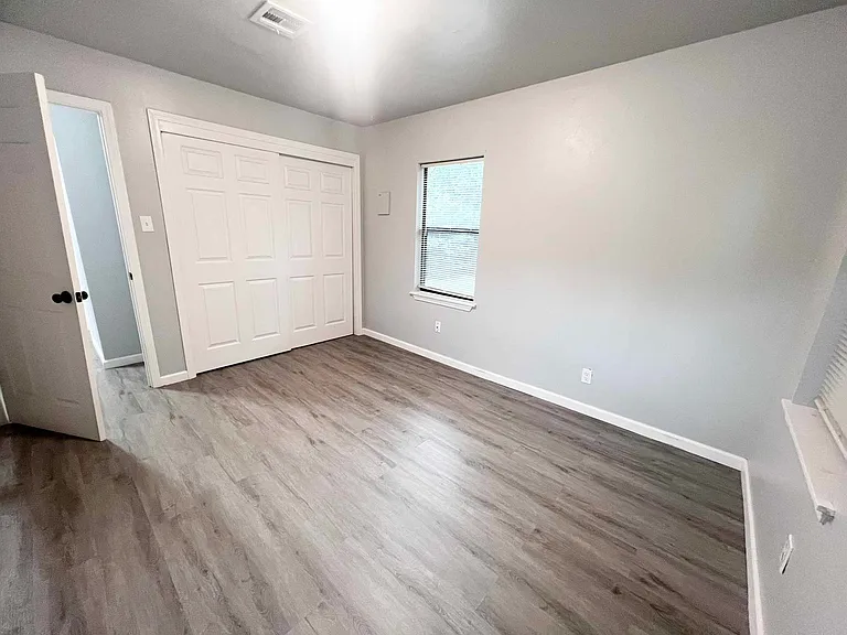 3133 NW 32nd St — Photo 13