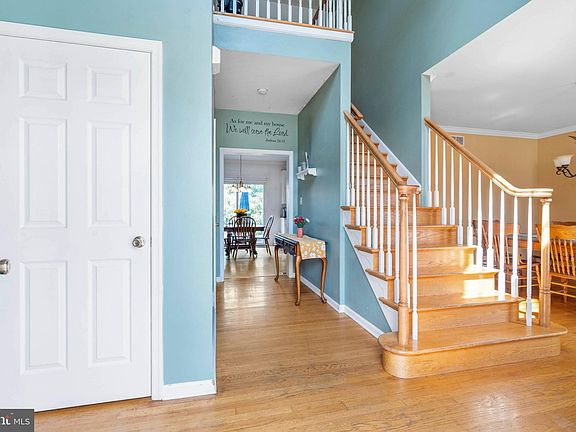 3rd image of 150 N Gabriel Dr