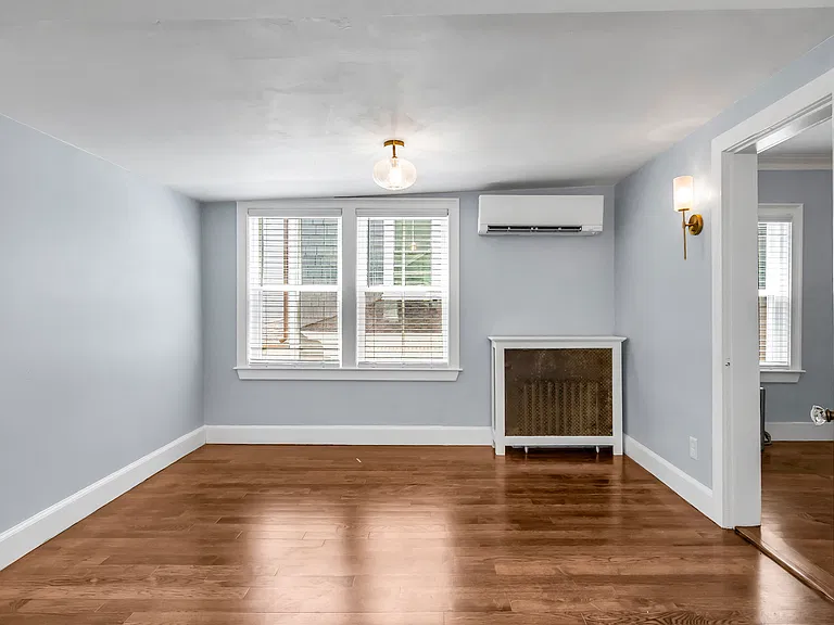 20 Pickman St #2 — Photo 23