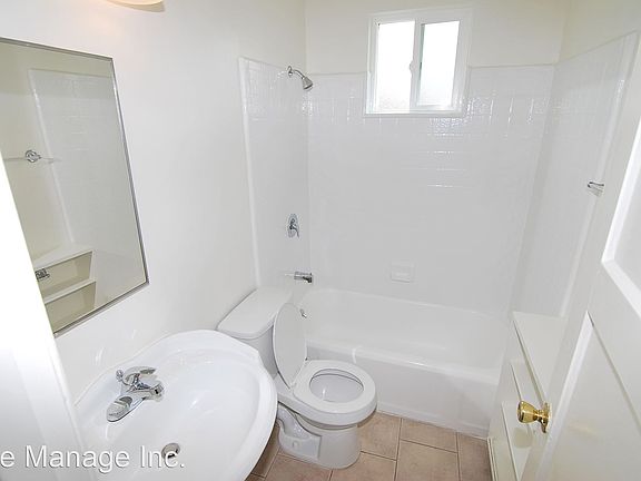 5th image of 4503 N Banner Dr APT 4