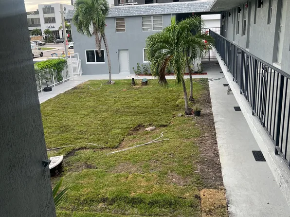 615 NE 8th St APT 18, Hallandale, FL 33009