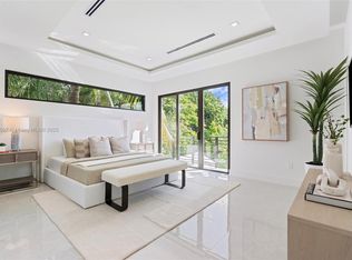 1233 SW 13th Ave, Miami, FL 33135